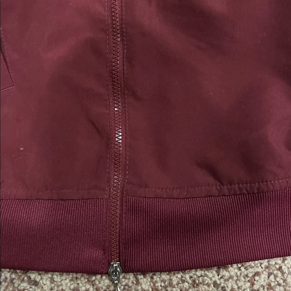 University of Montana polyester v neck shell - Picture 5 of 6